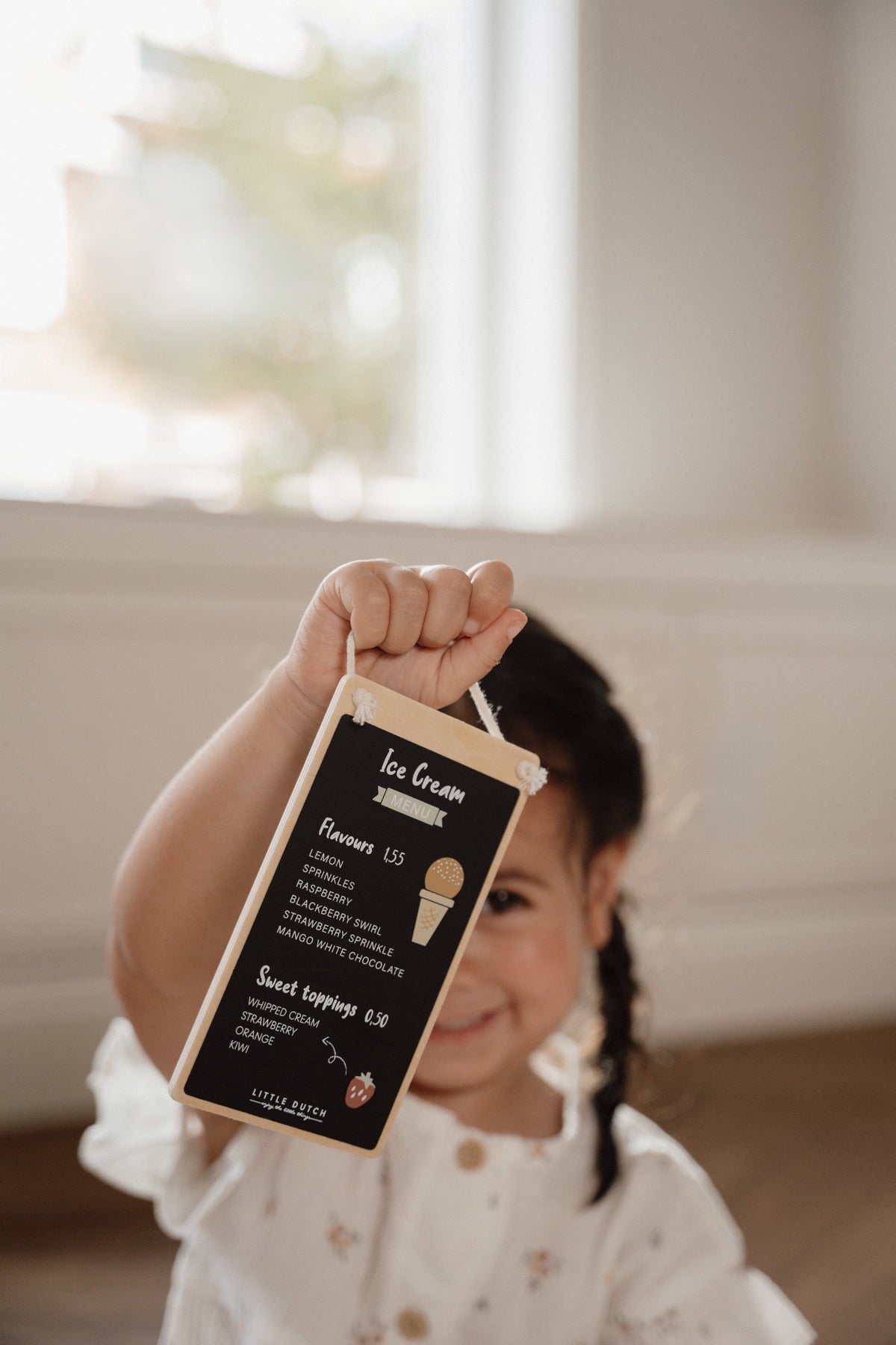 Little Dutch IJssalon gemaakt van hout